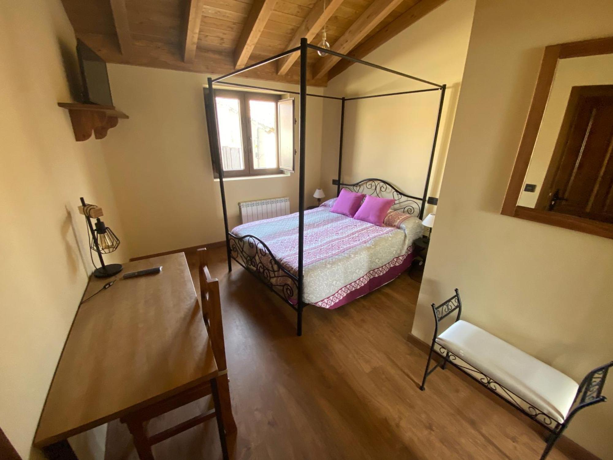 Casa Rural Los Valles Valdenebro de los Valles Luaran gambar